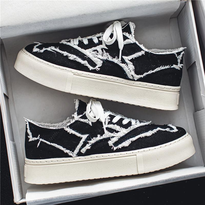 

Повседневная парусиновая обувь для мальчиков, летняя дышащая, трендовая, универсальная, на толстой подошве, нишевый дизайн, кеды, модная мужская обувь в гонконгском стиле 44 чёрный