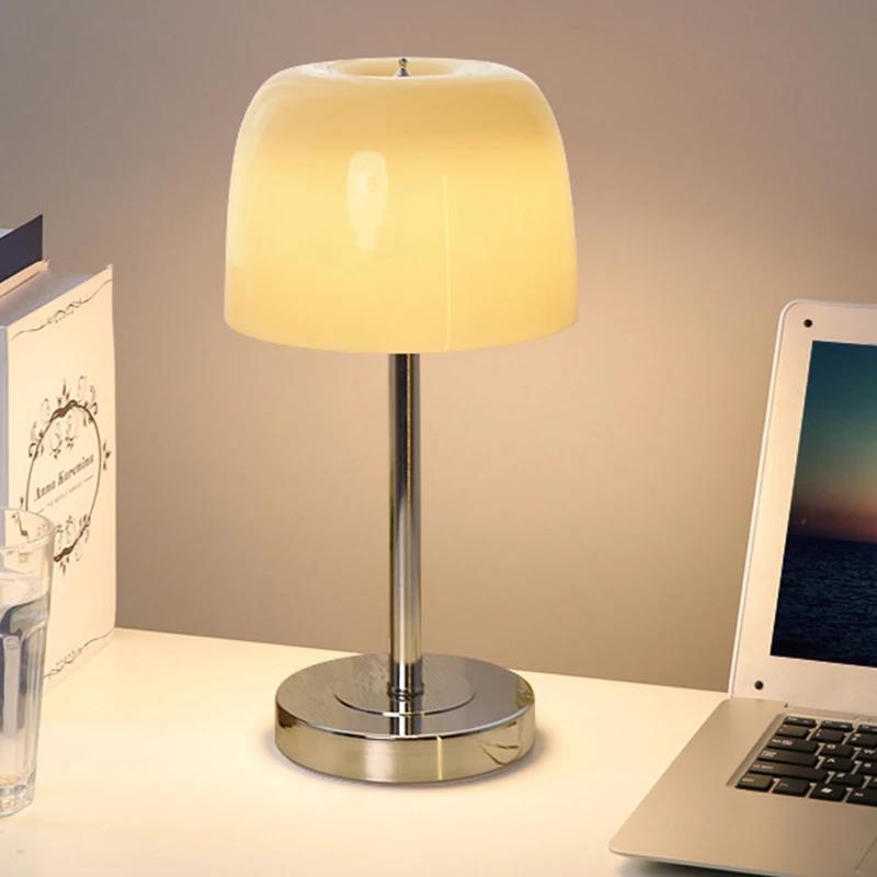 Warm Bedroom Night Light Creative Petal Mushroom Bedside Night Light Minimalist Desk Modern Glass High-End Table Lamps