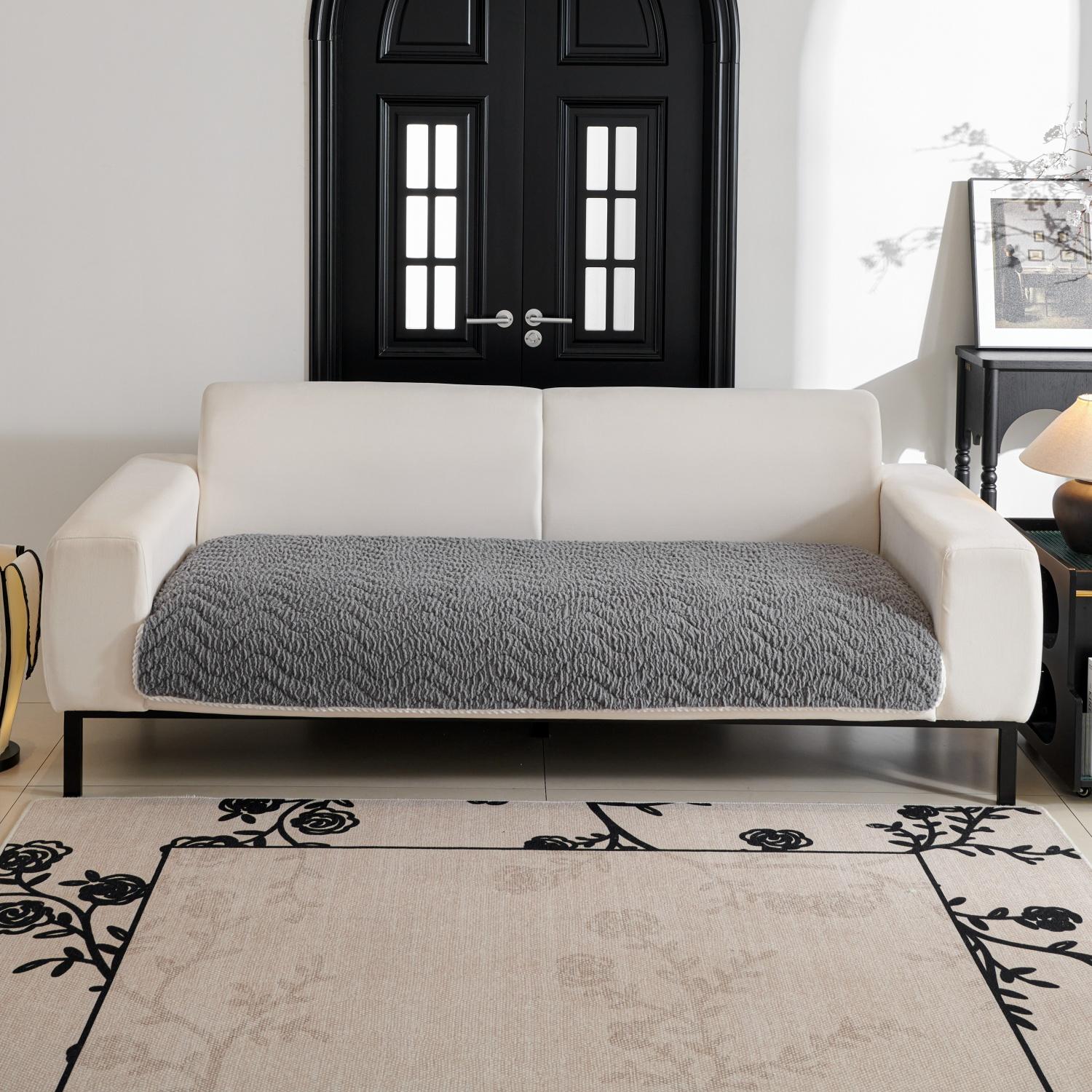 

1pc Crinkle Jacquard Thicken Sherpa Quilting Antumn/Winter Sofa Cover Anti-Slip Sofa Slipcover for Living Room Furniture Decor 60*60