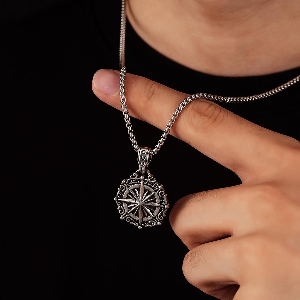 Rund Kompasshalsband i Vikingastil för Män
