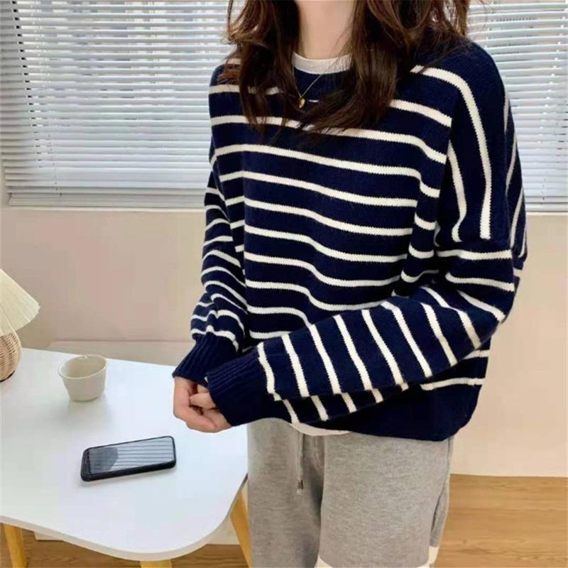 Back Slit Retro Short Section Round Neck Pullover Striped Sweater Female Thick Section Loose Round Neck Knitted Bottoming Shirt Outer Wear
