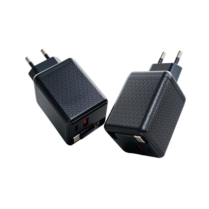 65W GaN-Ladegerät mit einziehbarem Kabel, Multi-Port-Schnellladegerät für Handys & Tablets.