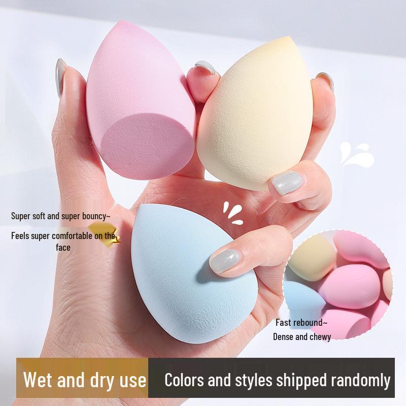 

Super Soft Makeup Sponge: Wet/Dry Puff for Foundation Application