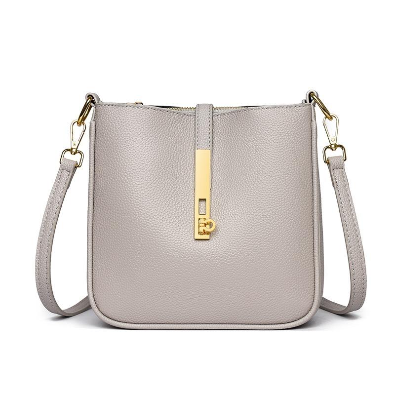 Premium sense light luxury simple fashion women's bag texture portable underarm bag versatile fashion shoulder messenger bag