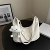 Stylish 2024 Trendy Chain Shoulder Bag For Women With Spacious Tote Design