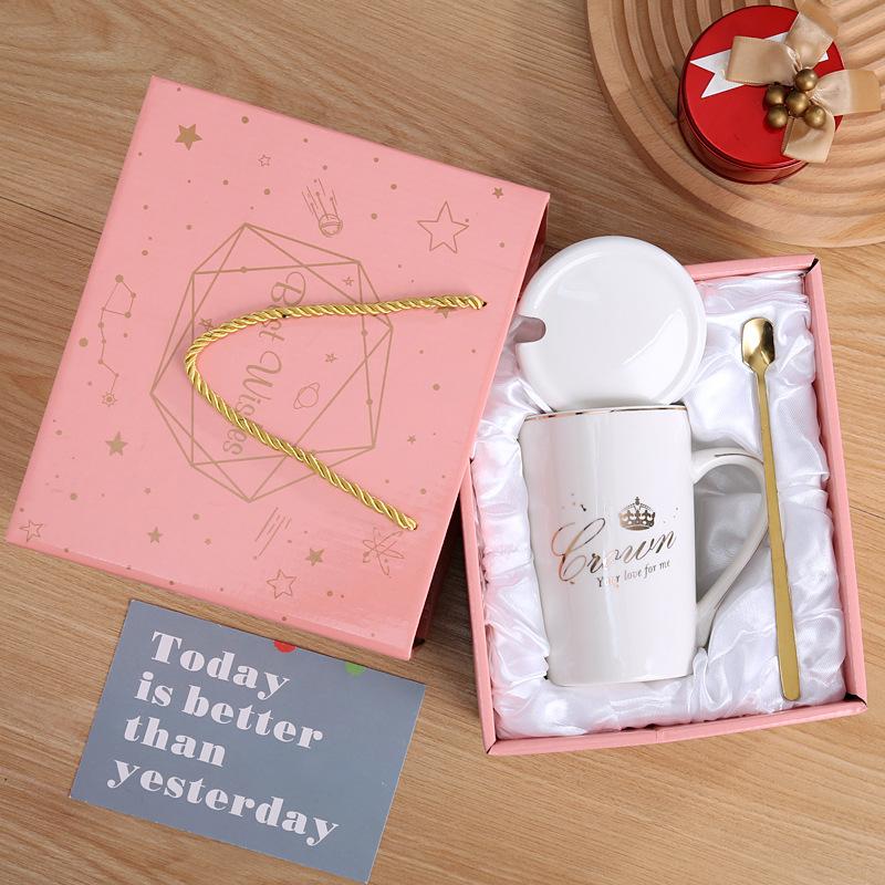 Ceramic Souvenir Black and White Mug with Lid and Spoon Couple Water Cup Household Ceramic Cup