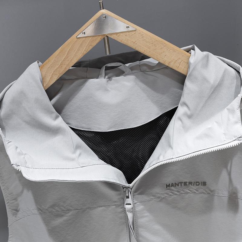 Unisex Lightweight Hooded Vest, Breathable Mesh Lined Casual Outdoor Gilet (M-2XL)