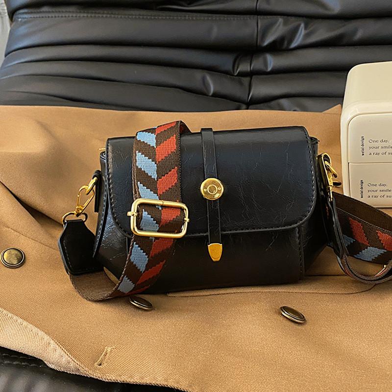 IELGY Fashion Retro Small Square Bag Crossbody All-Match Casual One-Shoulder Female Bag