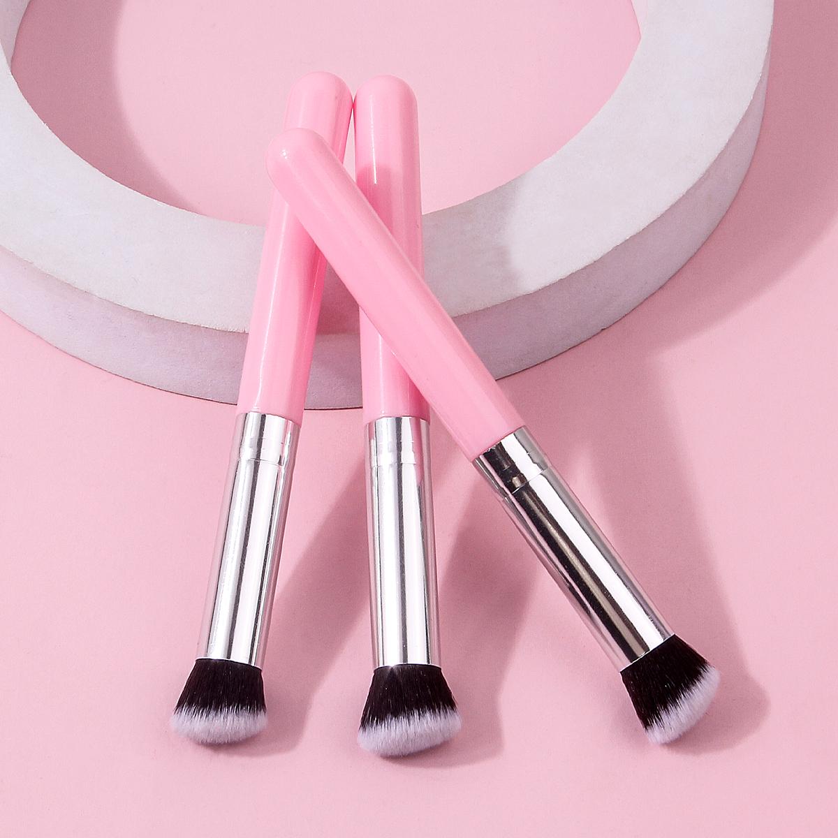 

2025 New Round Head Blush Brush 270 Concealer Brush Highlighter Brush Multifunctional Makeup Brush Easy to Use for Beginners розовый