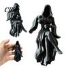 Gotische Wandvitrine Dekoration Kapuzen-Sensenmann Dame Figur, 3D Gedruckter Dark Fantasy Regal-Sitzer, Heimlich Geheimnisvolle Schwarz Gewandete Frauen Teegießende Skulptur