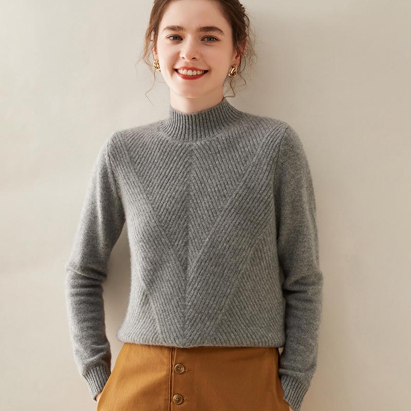 Women's Pure Cashmere Semi-High Neck Solid Color Thick Pullover Sweater for Autumn and Winter