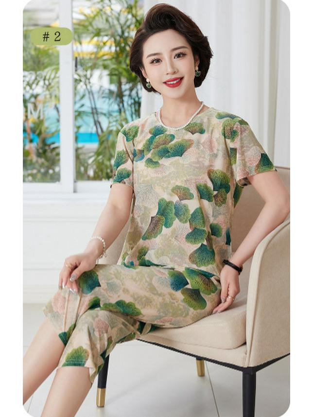 

Mom s Summer Pajama Set - Short-Sleeve T-Shirt for Middle-Aged & Elderly Women 4XL (130-160 lbs)