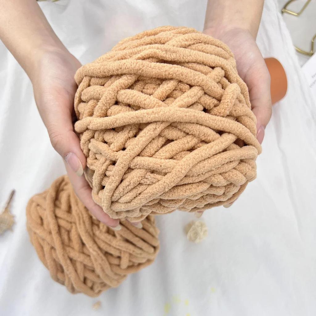 Single strand Soft Milk Cotton Blends Polyester Blended Chenille Wool Yarn Chunky for Hand Knitting DIY Crochet Hat Scarf Thread