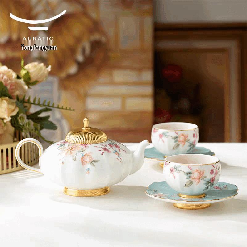 Auratic Celadon Age 6-Piece Ceramic Tea Set
