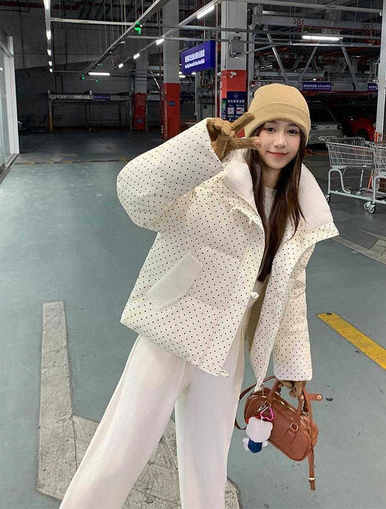 Short Dot Thickened Warm Cotton-padded Coat Jacket with Velvet Lapel