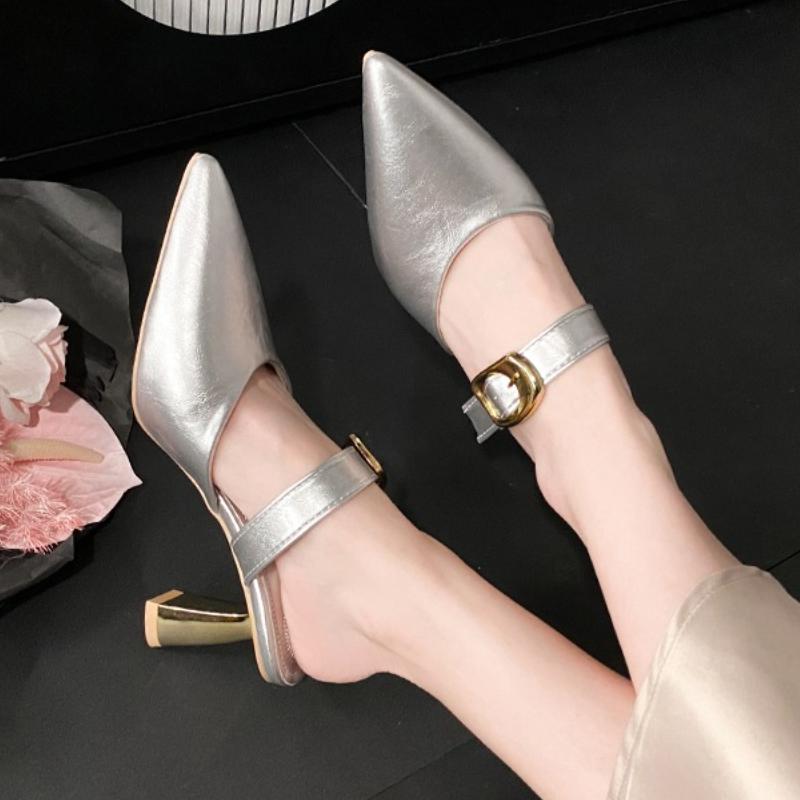 Fashion Outside Shoes with Heel Slides Korea Style Summer Footwear on Promotion Top Designs Sale  Women's Slippers and Ladies Sandals