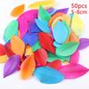50Pcs Feathers Decoration Small 5-8Cm Mixed Colors For Crafts Clothing Red Green Hats Blue Black White Wedding Trim Piume Goose