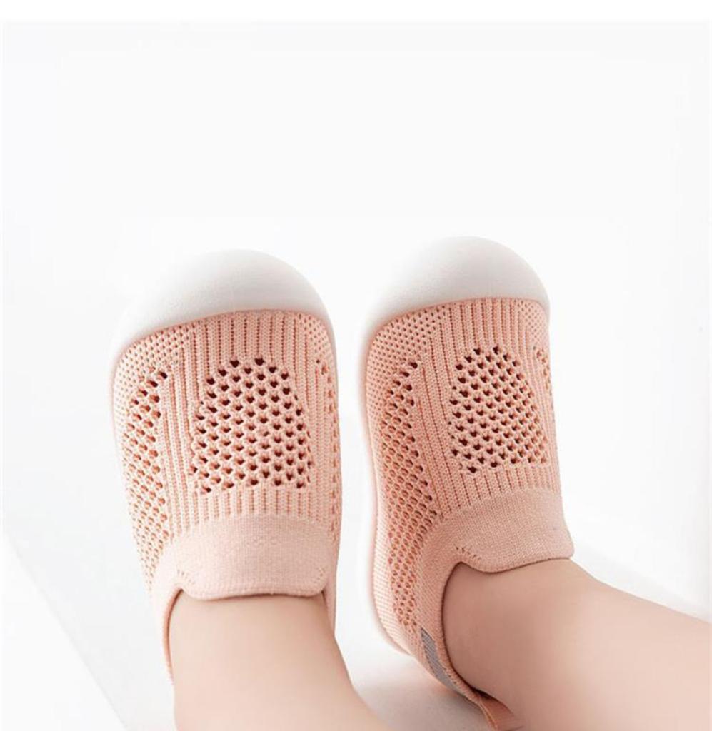 Baby Boys and Girls Mesh Breathable Toddler Shoes, Wear-resistant Non Slip Comfortable Slip On Sneakers