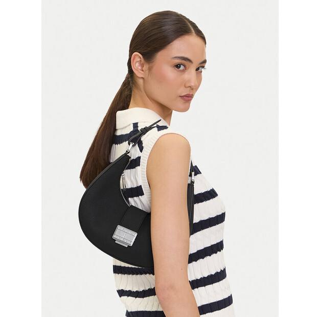 Сумка Tommy Jeans Tjw Crush Shoulder Bag One Size