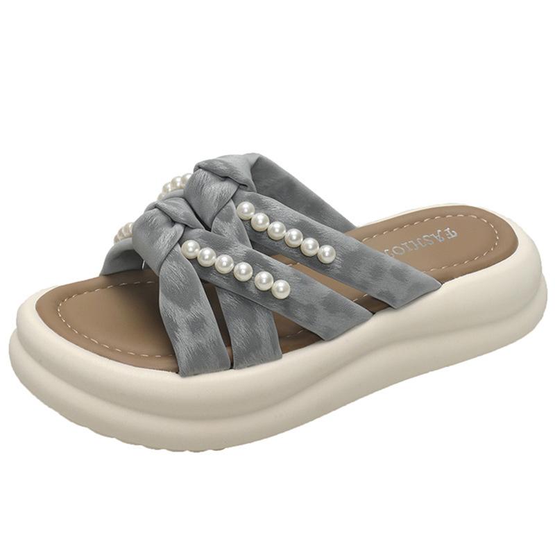 2025 pearl with thick bottom new beach slippers skirt versatile cool slippers women's summer fashion
