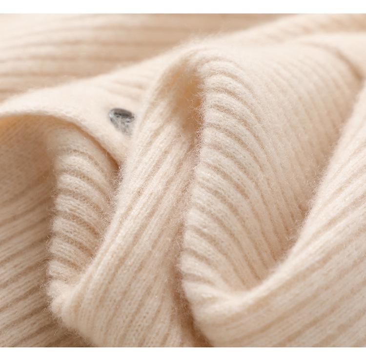Women's Chic Versatile Wool Sweater - Soft, Stylish, Age-Reducing Design