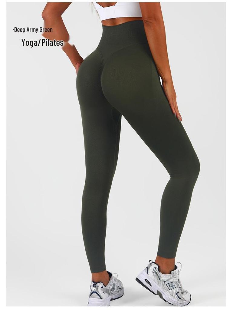 Women's High-Waist Seamless Slim-Fit Peach-Enhancing Fitness Leggings with Separate Waistband for Cycling.