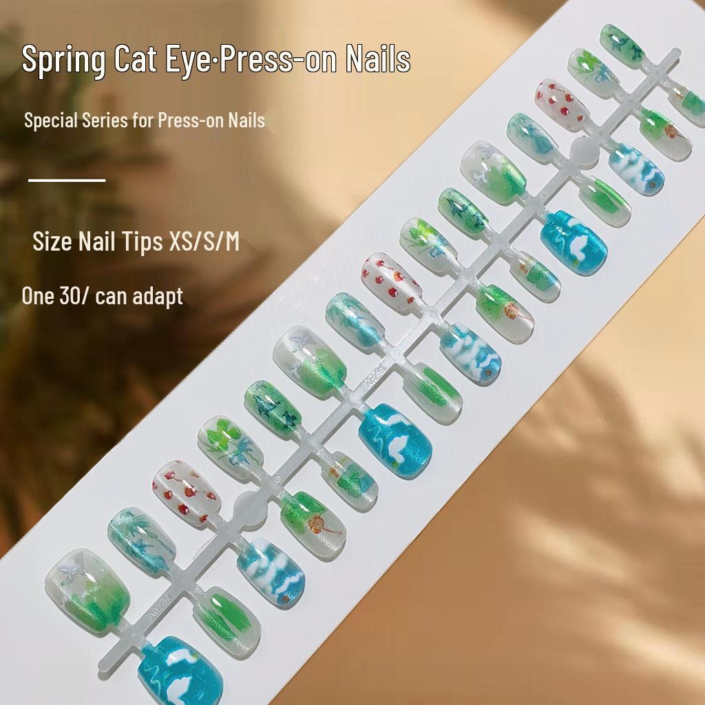 

Exquisite Spring Cat Eye Press-On Nails - Fresh Green Ombre Whitening Nail Tips