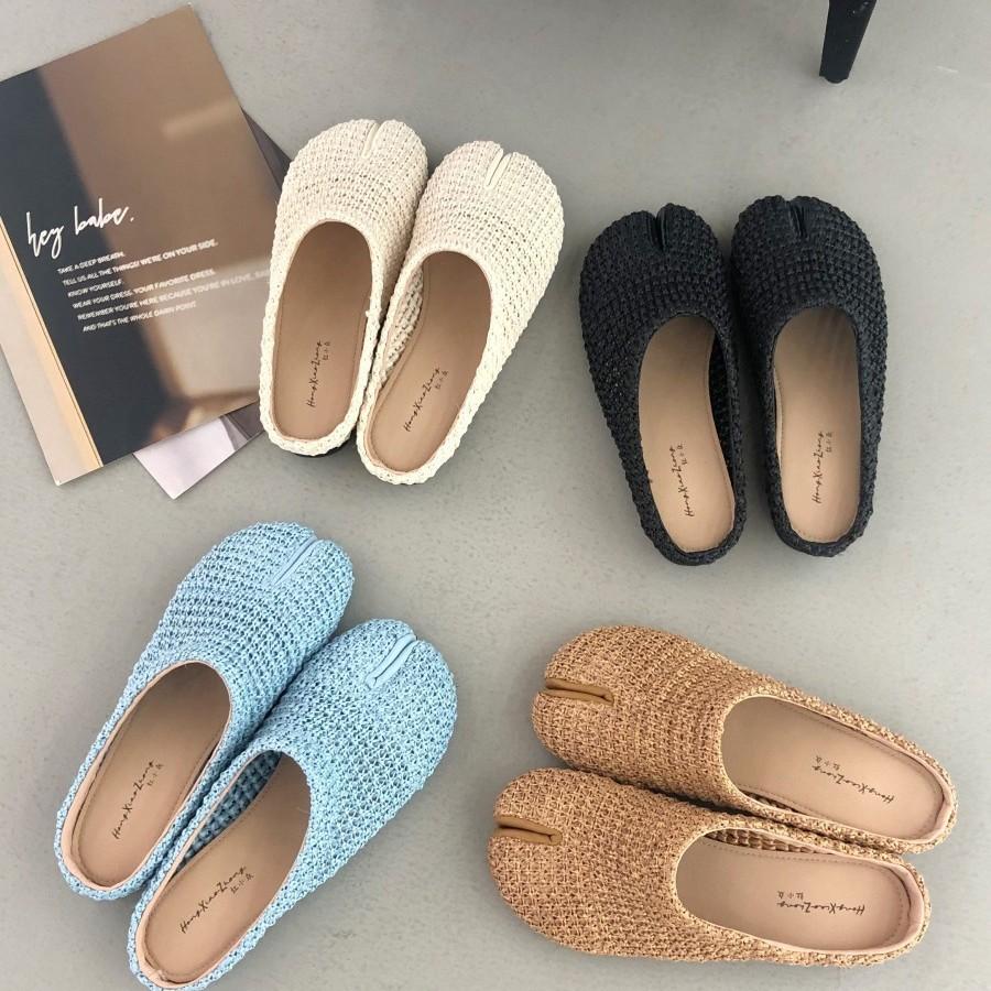 Korean version of woven cool slippers for women to wear one pedal casual round head flat bottom empty Mill shoes comfortable bag head half drag