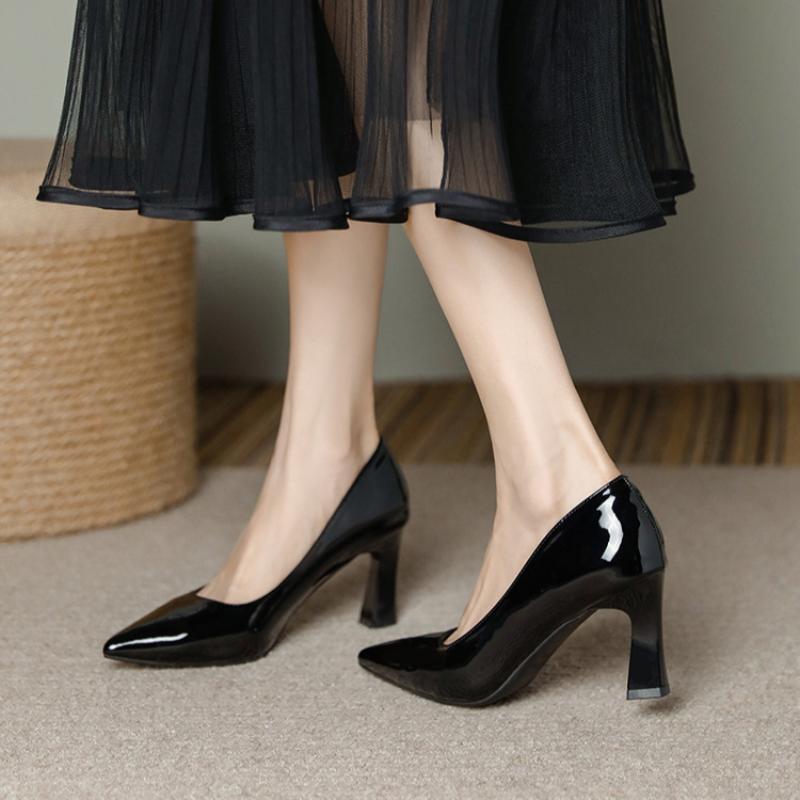 Commuter High Heels Fashionable Patent Leather Pointed Toe Women's Shoes