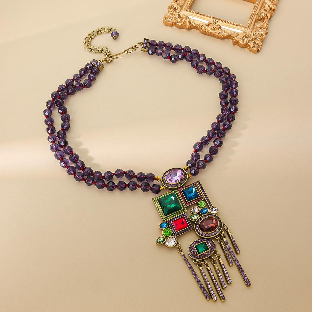 Qingdao Medieval Vintage Heavy Industry Geometric Elements Fringed Pendant Inlaid With Gemstone Round Bead Necklace