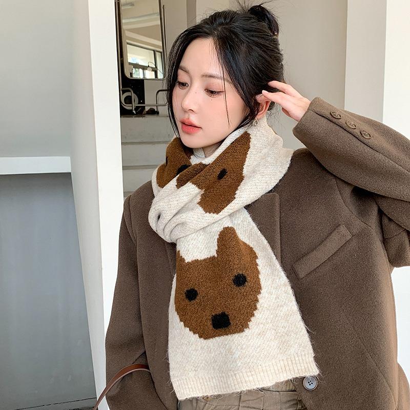 Versatile Small Scarf Women's Autumn and Winter Soft Waxy Knitted Neck Protection Scarf New Trendy Printing Pattern To Keep Warm
