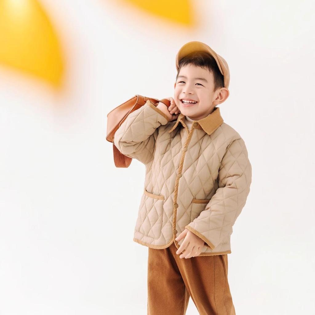 2023 Kids' Autumn/Winter Korean Style Cotton-Padded Two-Piece Set: Single-Breasted Jacket & Crew Neck Innerwear with Cotton Pants.