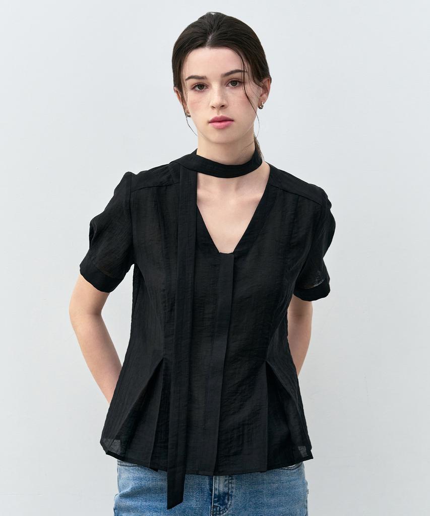 BASIKA Half-Sleeve V-Neck Tie Blouse (Black)