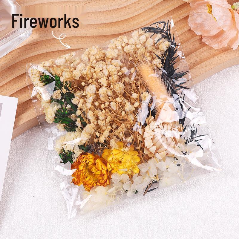 Eternal Dried Flower Photo Frame Decoration – Handmade Air-Dried Bouquet Ornament for March 8th