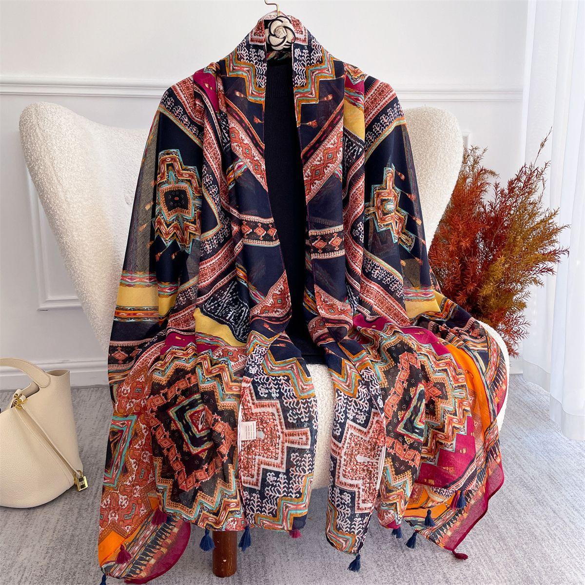 

Богемный цвет Этнический стиль Бахрома Хлопок и лен Четыре сезона Шарф Защита от солнца Универсальная шаль 180