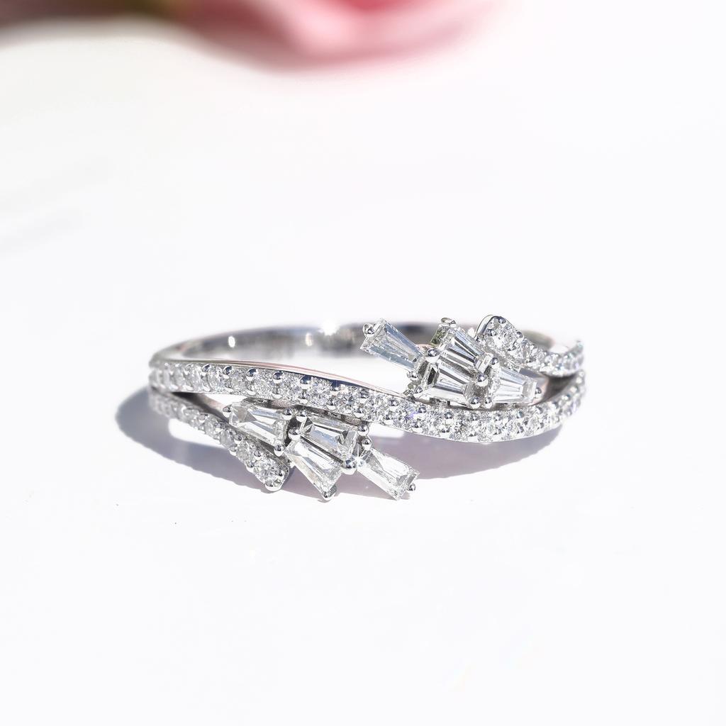 Irregular Platinum Zircon Ring Niche Design Row Diamond Ring Fashion All-match Commuter Women's Ring Party Gift