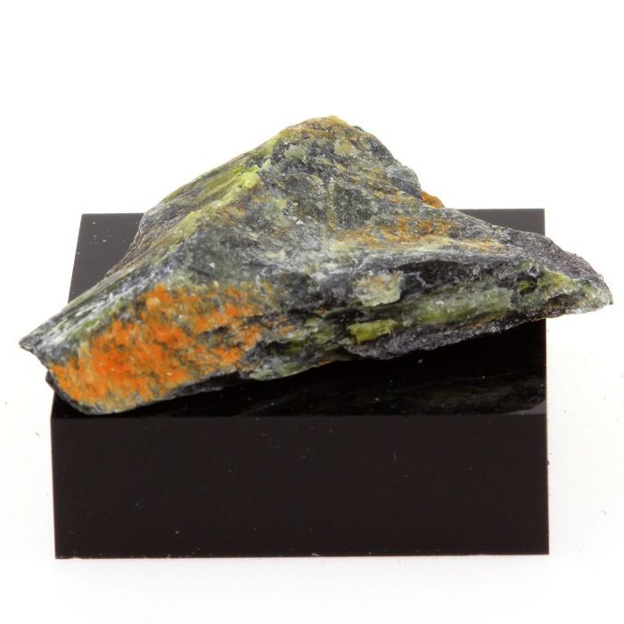 Retinalite 28.6 carats