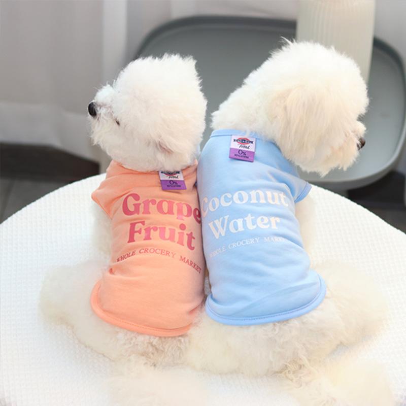 

Одежда для домашних животных Модная футболка для кошек Летняя хлопковая жилет для домашних животных Жилет для домашних животных Жилет для собак дышащий новый мягкий