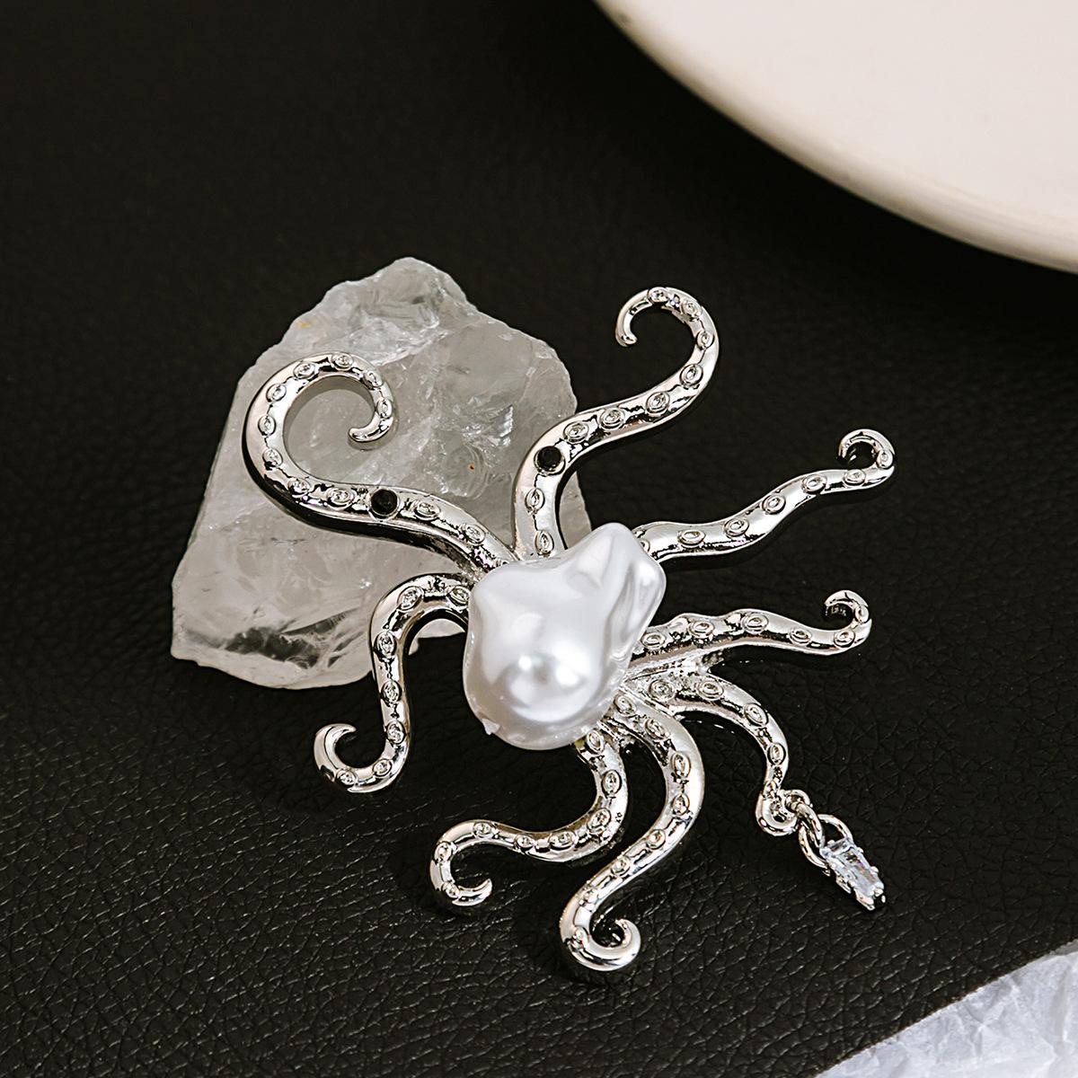 

Metal Octopus Brooch, Tropical Ocean Baroque Pearl Corsage Niche Light Luxury High-End Jewelry