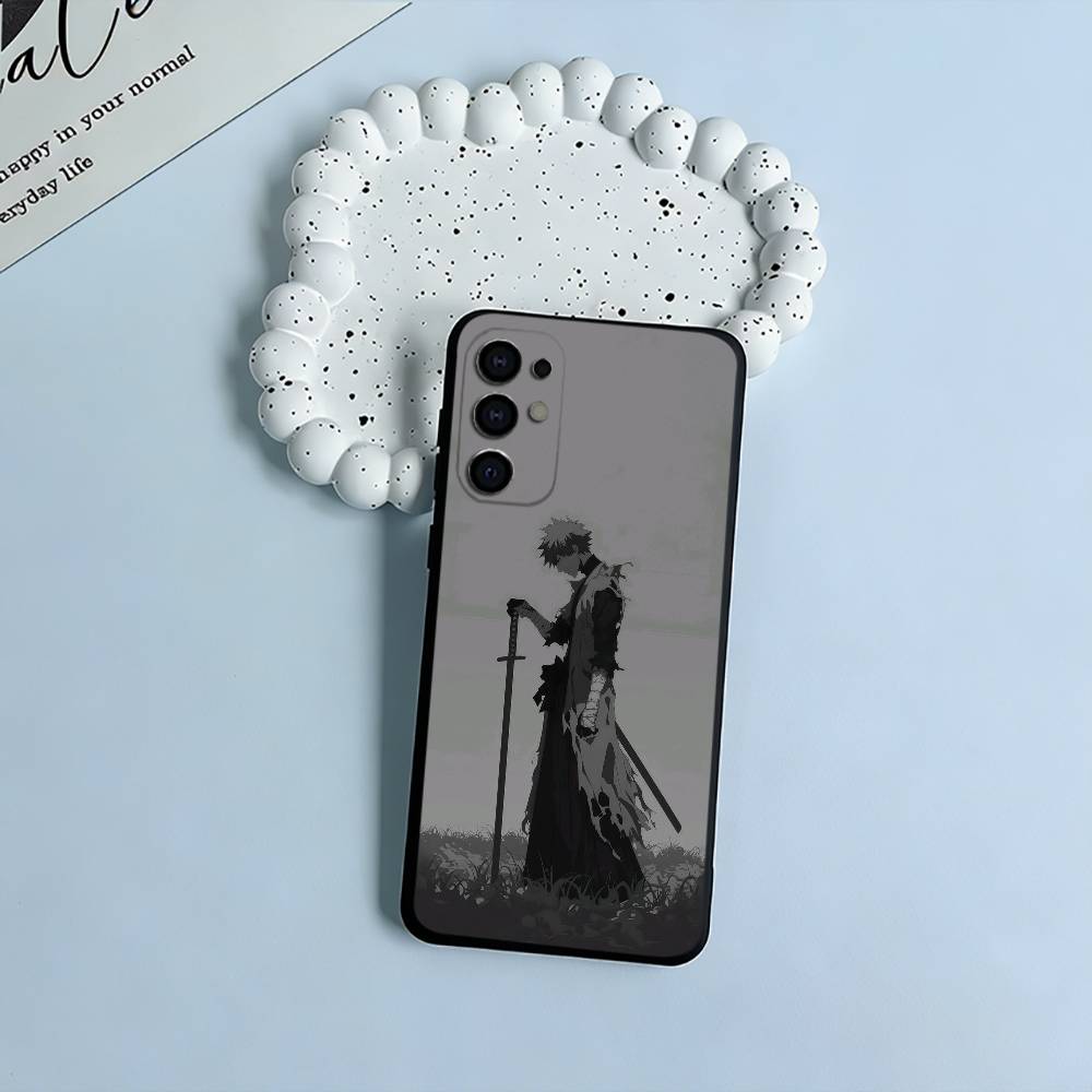 B-Bleach- Anime Ichigo Kurosaki Phone Case For Samsung S25,S24,S21,S22,S23,S30,Ultra,S20,Plus,Fe,Lite,Black Soft Silicone
