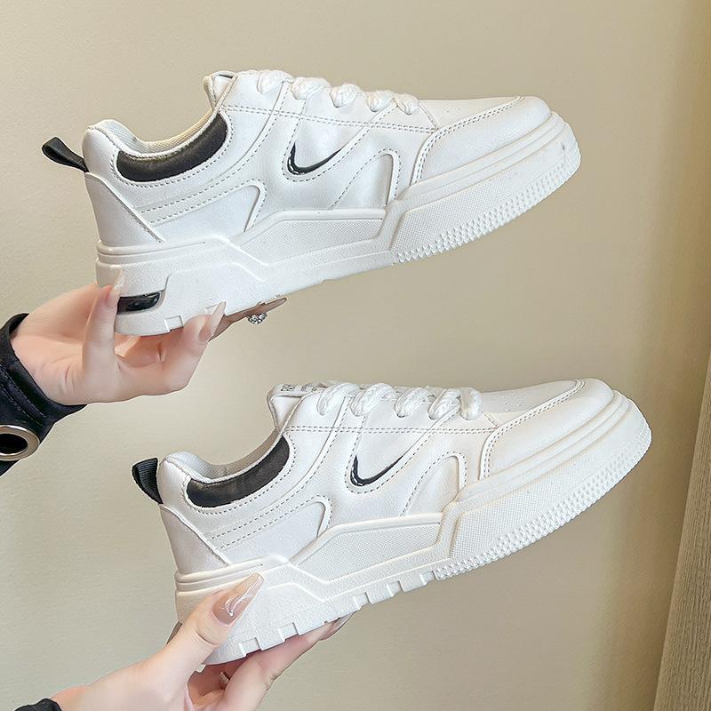 Thick-soled new autumn niche design sense high value student leisure sports shoes 35 чёрный