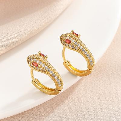 Boucles d'oreilles européennes et américaines personnalisées avec un design de serpent, rétro, polyvalentes, exquises et tendance