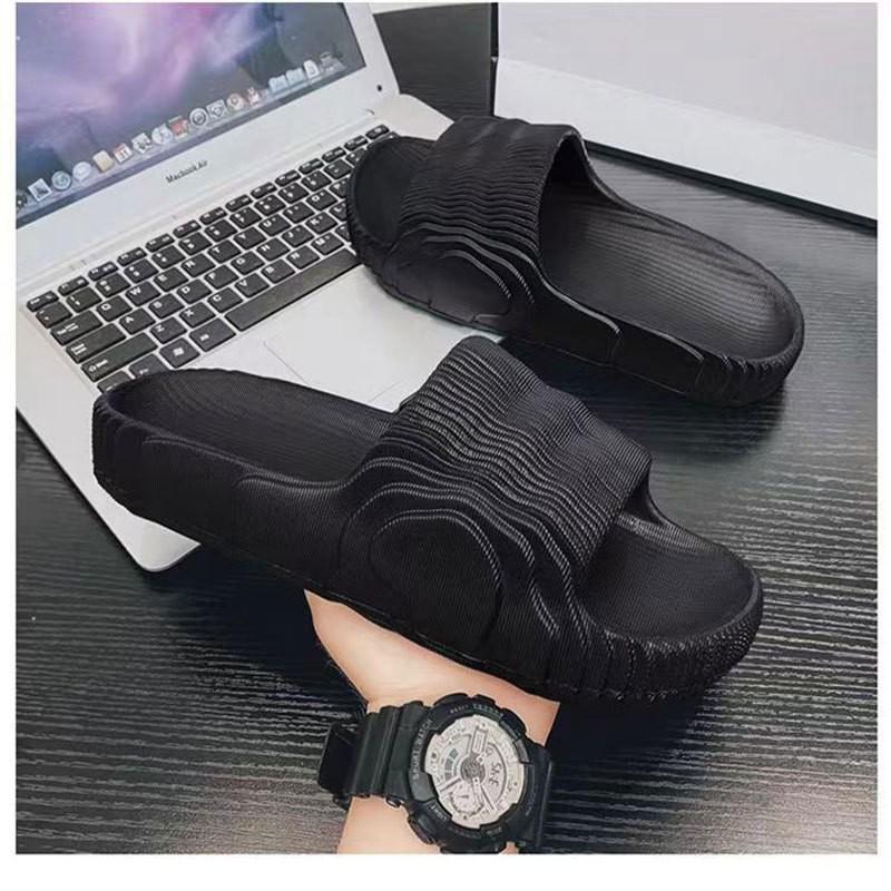 Unisex Indoor/Outdoor Einriemen-Slipper & Sandalen