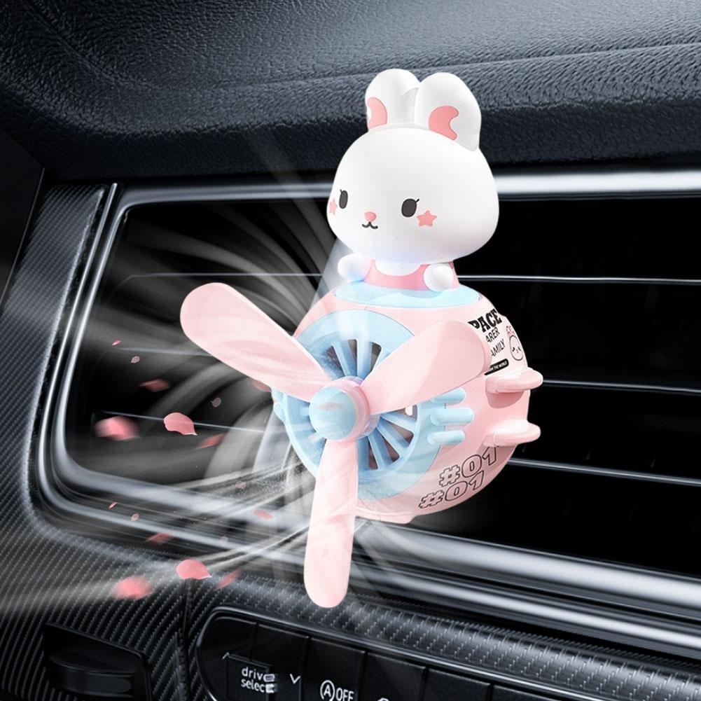 Cool Bear Pilot Car Air Freshener Accessories Decoration Rotating Propeller Air Outlet Perfume Fragrance Aroma diffuser Car Deco