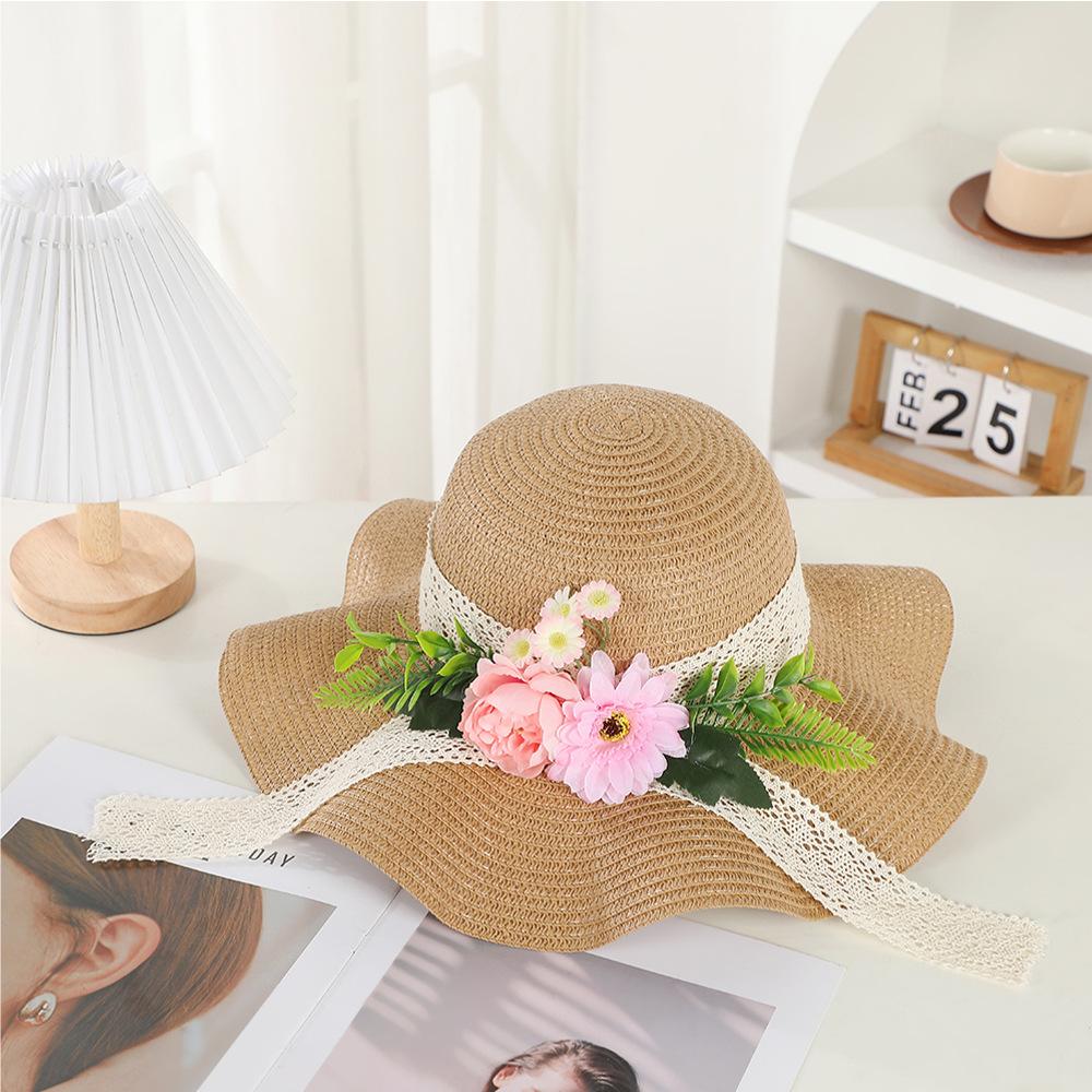 Early spring new beach travel sunscreen hat fashionable flower summer UV protection sunshade straw hat