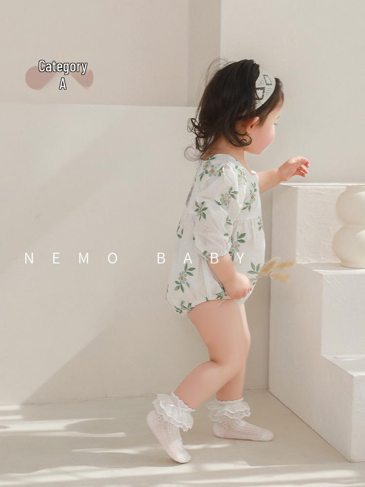 2024 Summer Girls' Thin Mesh Seamless Lace Bow Mid-Calf Socks
