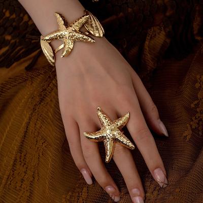 Bohemian Gold Color Metal Starfish Bangle Ring for Women Beach Vacation Shell Finger Ring Bracelet Accessories Zircon Set Gifts
