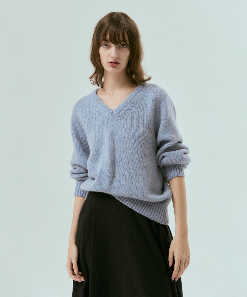 SILN Alpaca Blend Raglan V Neck Knit (Sky Blue)