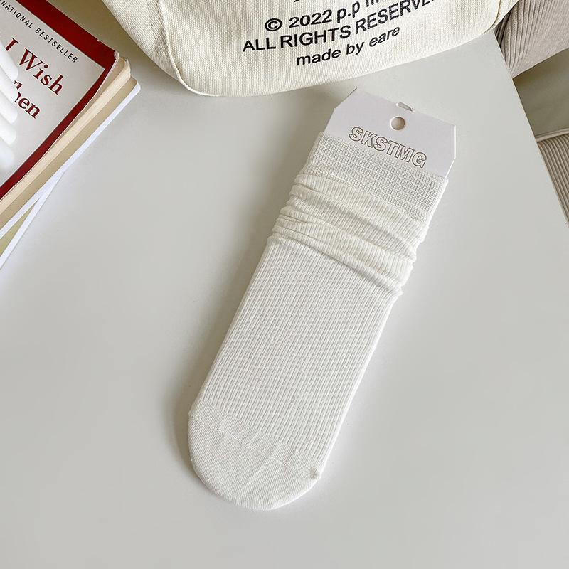 Female Spring and Autumn All Match Solid Color Vertical Bar New Simple Straight Tube Stack Cotton Socks