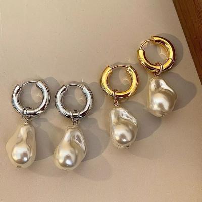 Elegant Baroque Pearl Earrings Gold/Silver Women Jewelry Temperament Round Earclip  for Women